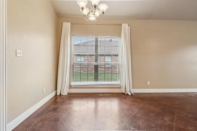 $2,300 | 317 Westgate Drive, Aledo, TX 76008