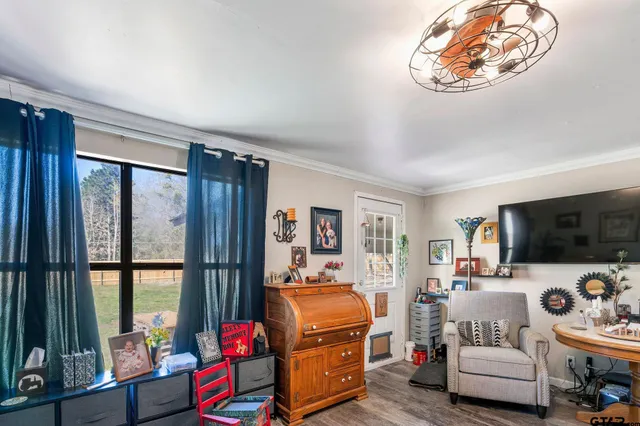 $199,000 | 1405 Franklin Street, Daingerfield, TX 75638