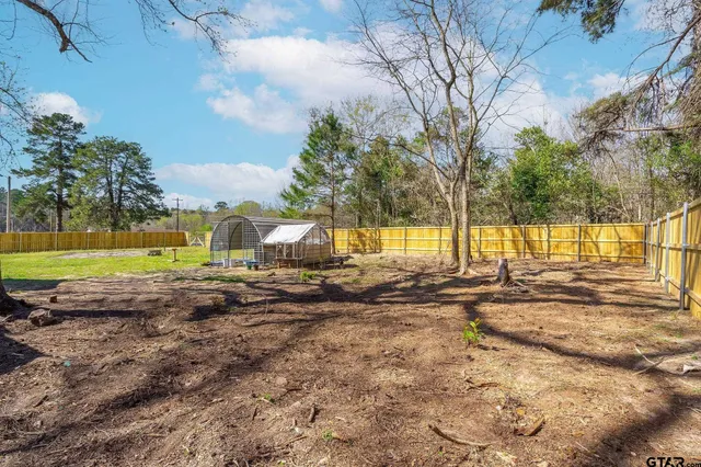 $199,000 | 1405 Franklin Street, Daingerfield, TX 75638