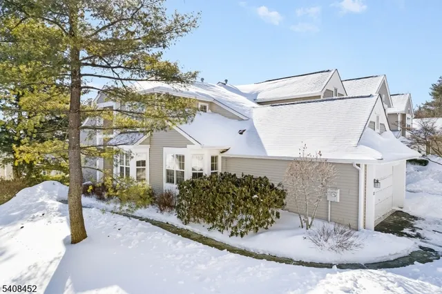 $3,500 | 12 Woodmont Drive, Randolph, NJ 07869