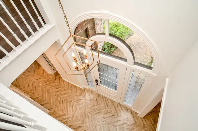 $3,800 | 9655 Longmont Drive, Houston, TX 77063