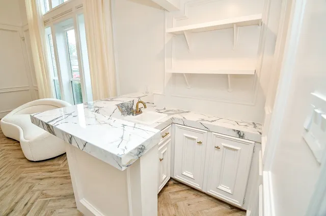 $3,800 | 9655 Longmont Drive, Houston, TX 77063