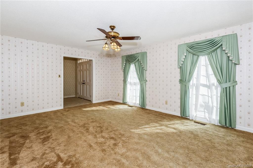 1009 Churchill Road, Unit 8 Davidson, NC 28036 - Photo 13 of 36