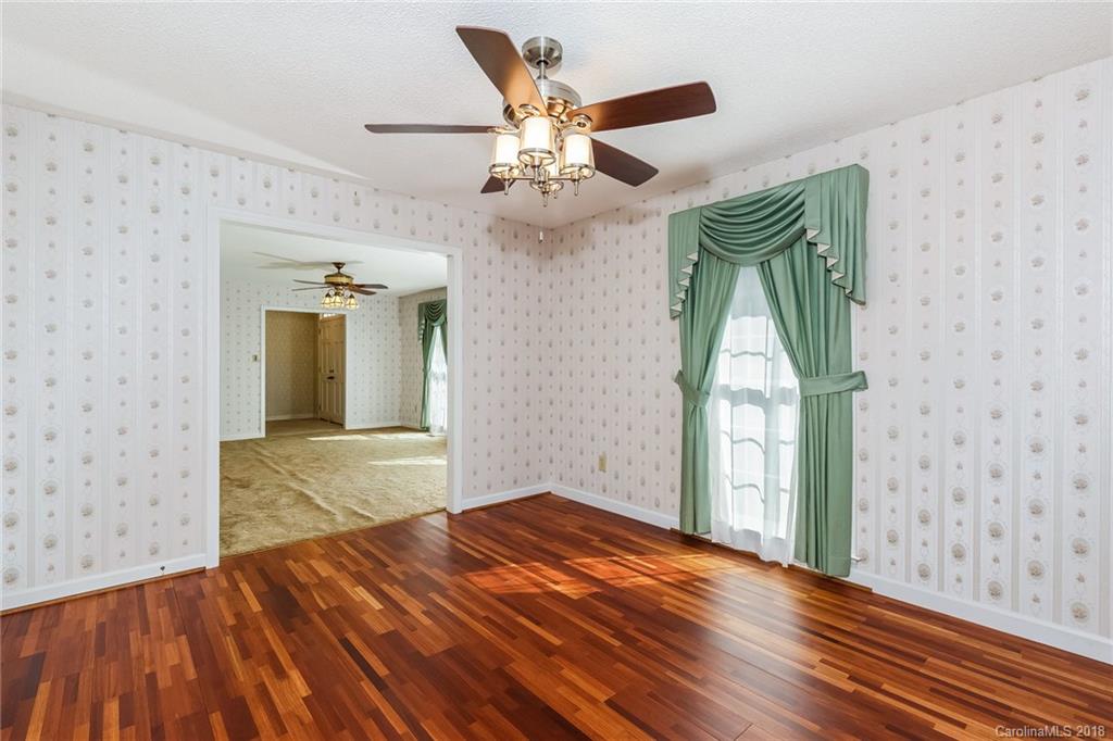 1009 Churchill Road, Unit 8 Davidson, NC 28036 - Photo 16 of 36