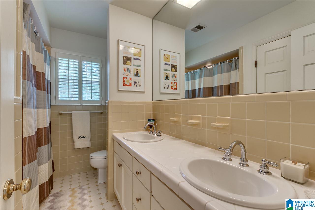 3546 Rockhill Road Birmingham, AL 35223 - Photo 44 of 49