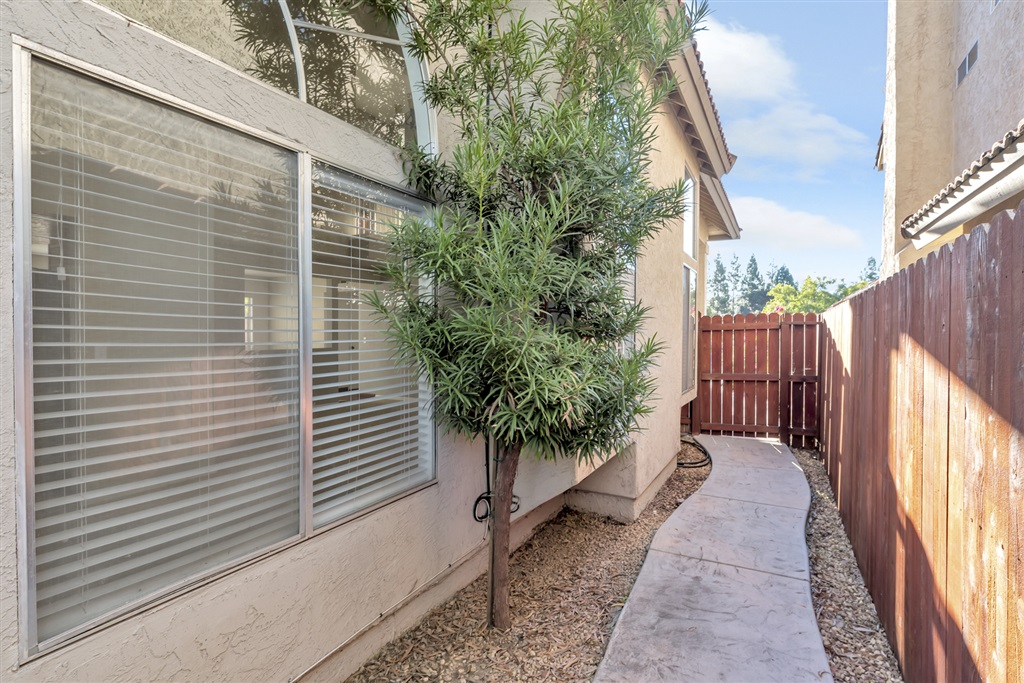 1212 Huntington Road San Marcos, CA 92078 - Photo 20 of 25 Gallery Image 20