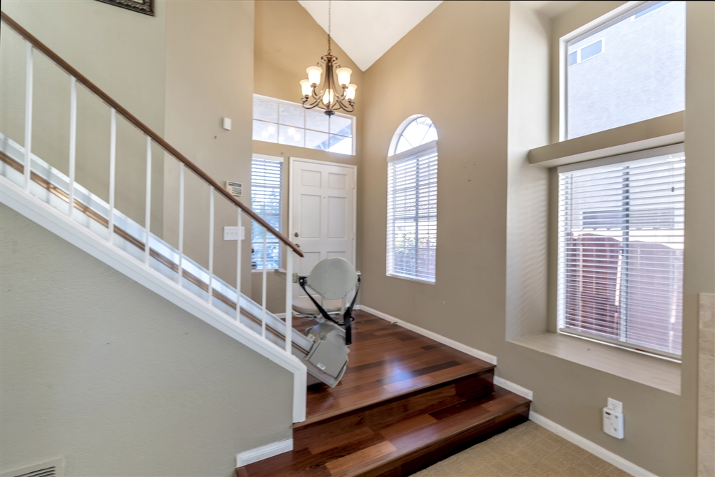 1212 Huntington Road San Marcos, CA 92078 - Photo 5 of 25 Gallery Image 5