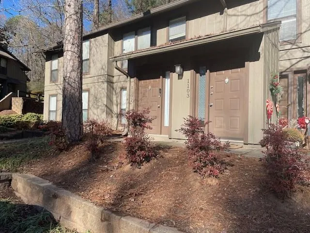 $1,750 | 1103 Cumberland Court Southeast, Smyrna, GA 30080