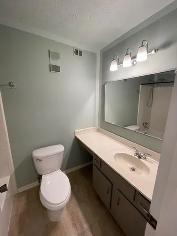 $1,750 | 1103 Cumberland Court Southeast, Smyrna, GA 30080