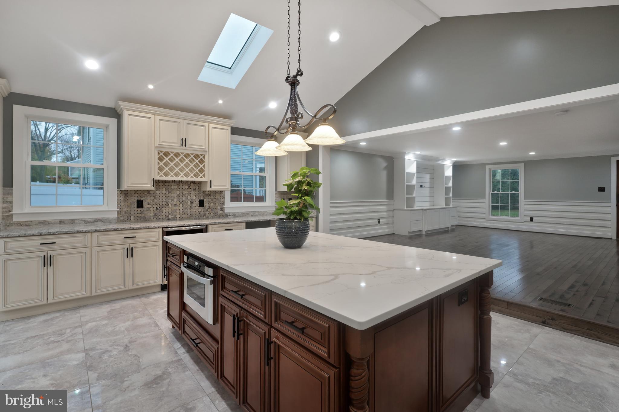 10110 Trinity Lane Manassas, VA 20110 - Photo 5 of 34