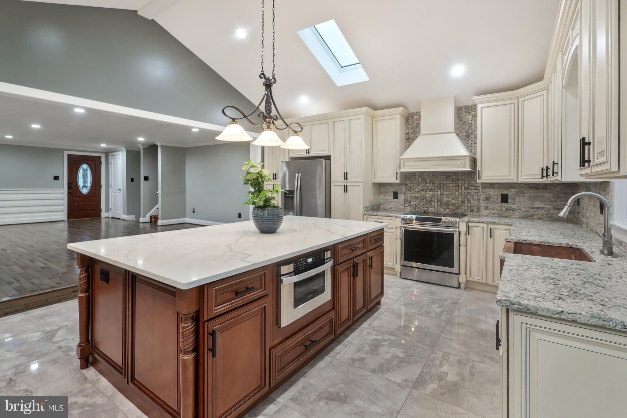 10110 Trinity Lane Manassas, VA 20110 - Photo 7 of 34