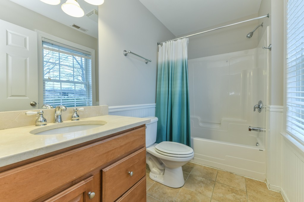 78 Albemarle Road Waltham, MA 02452 - Photo 12 of 15 Gallery Image 12