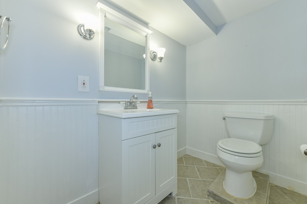 78 Albemarle Road Waltham, MA 02452 - Photo 14 of 15 Gallery Image 14