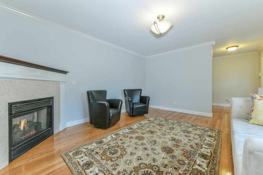 78 Albemarle Road Waltham, MA 02452 - Photo 6 of 15 Gallery Image 6