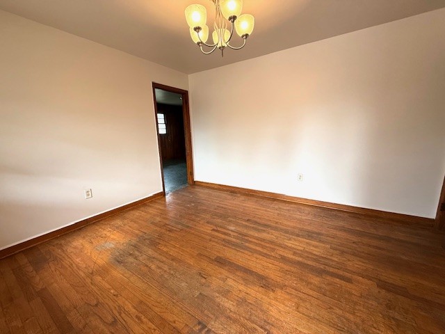 501 Corning Street Anderson, SC 29624 - Photo 4 of 9 This inviting space features lustrous hardwood floors, ready for your personal touch.