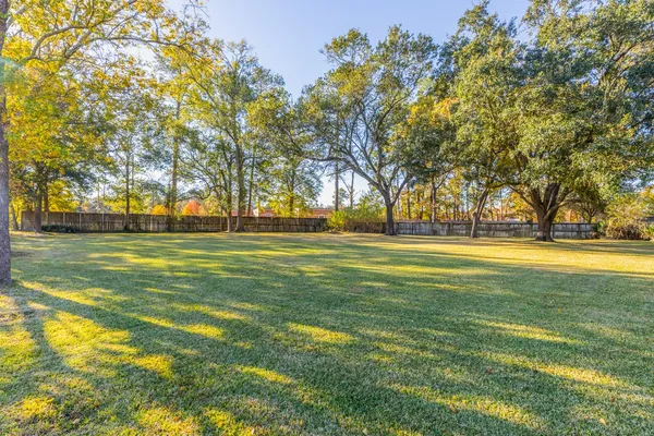 $545,000 | 1210 Nottingham Lane, Beaumont, TX 77706