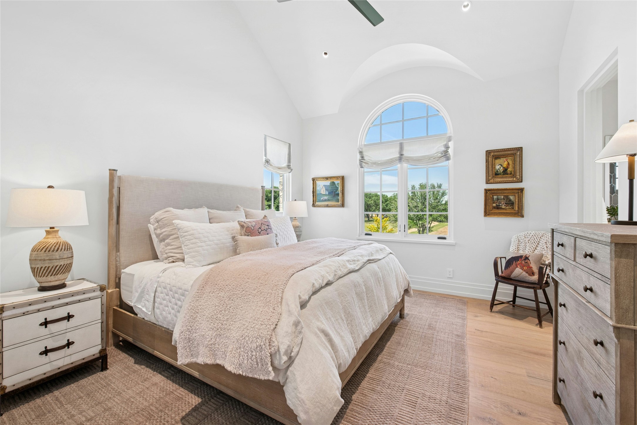 658 Fordtran Road New Ulm, TX 78950 - Photo 30 of 50 a bedroom with a bed and a chair