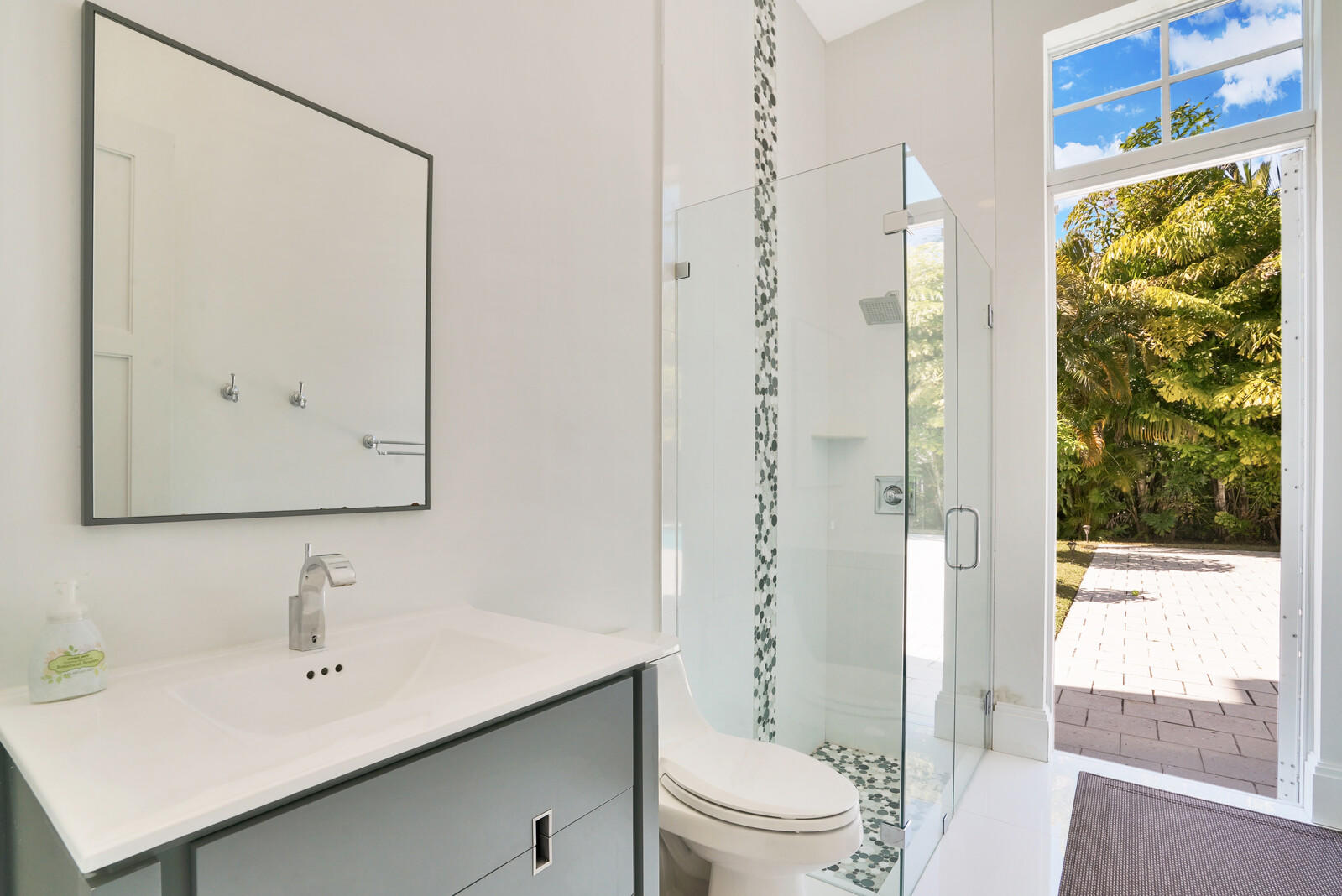 1235 Northeast 5th Avenue Boca Raton, FL 33432 - Photo 22 of 34 18_Image_18_mls