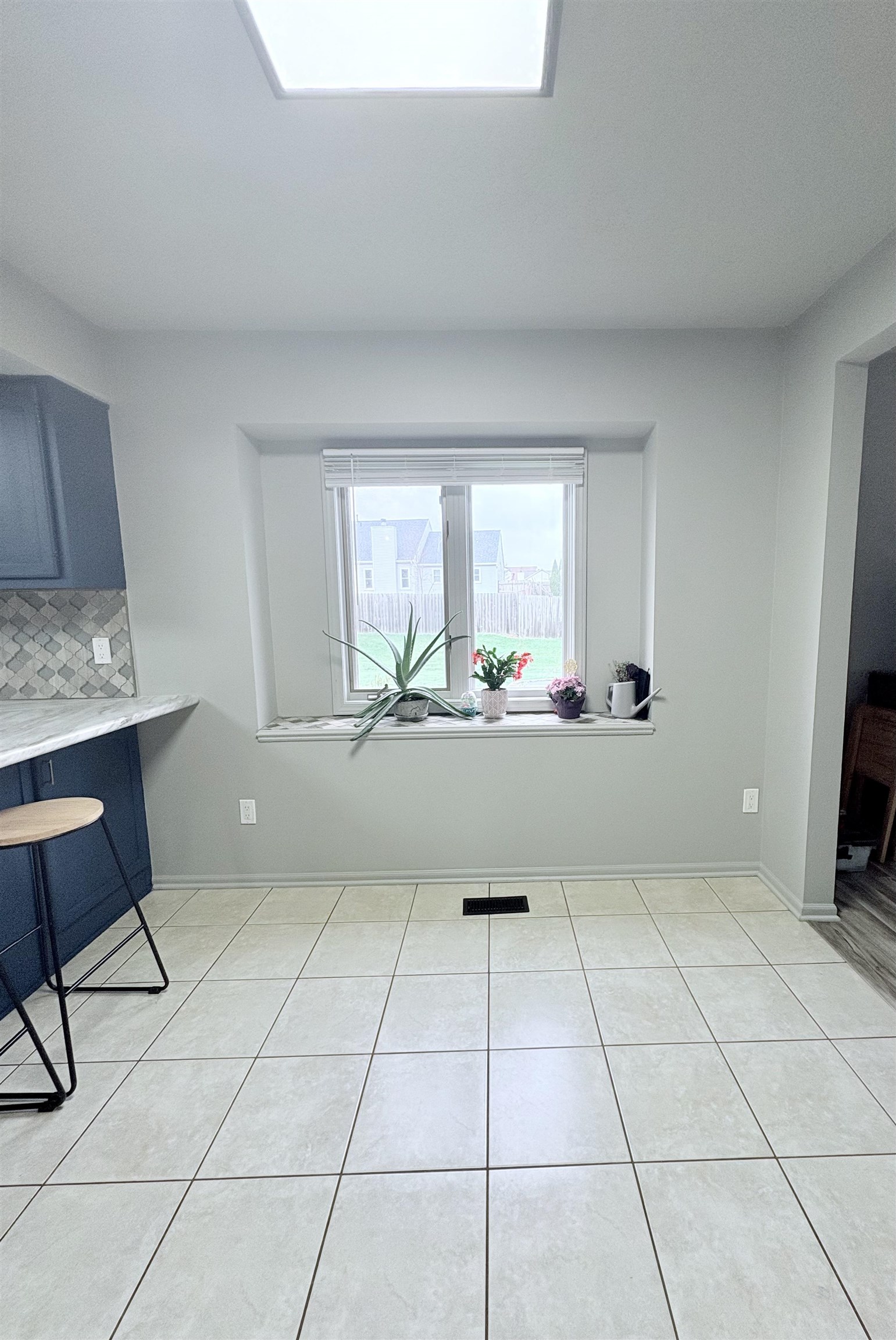 10433 Cherry Creek Road Fort Wayne, IN 46818 - Photo 8 of 35