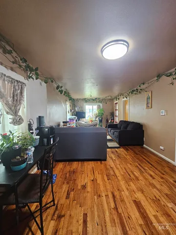 $260,000 | 1541 4th Avenue East, Twin Falls, ID 83301