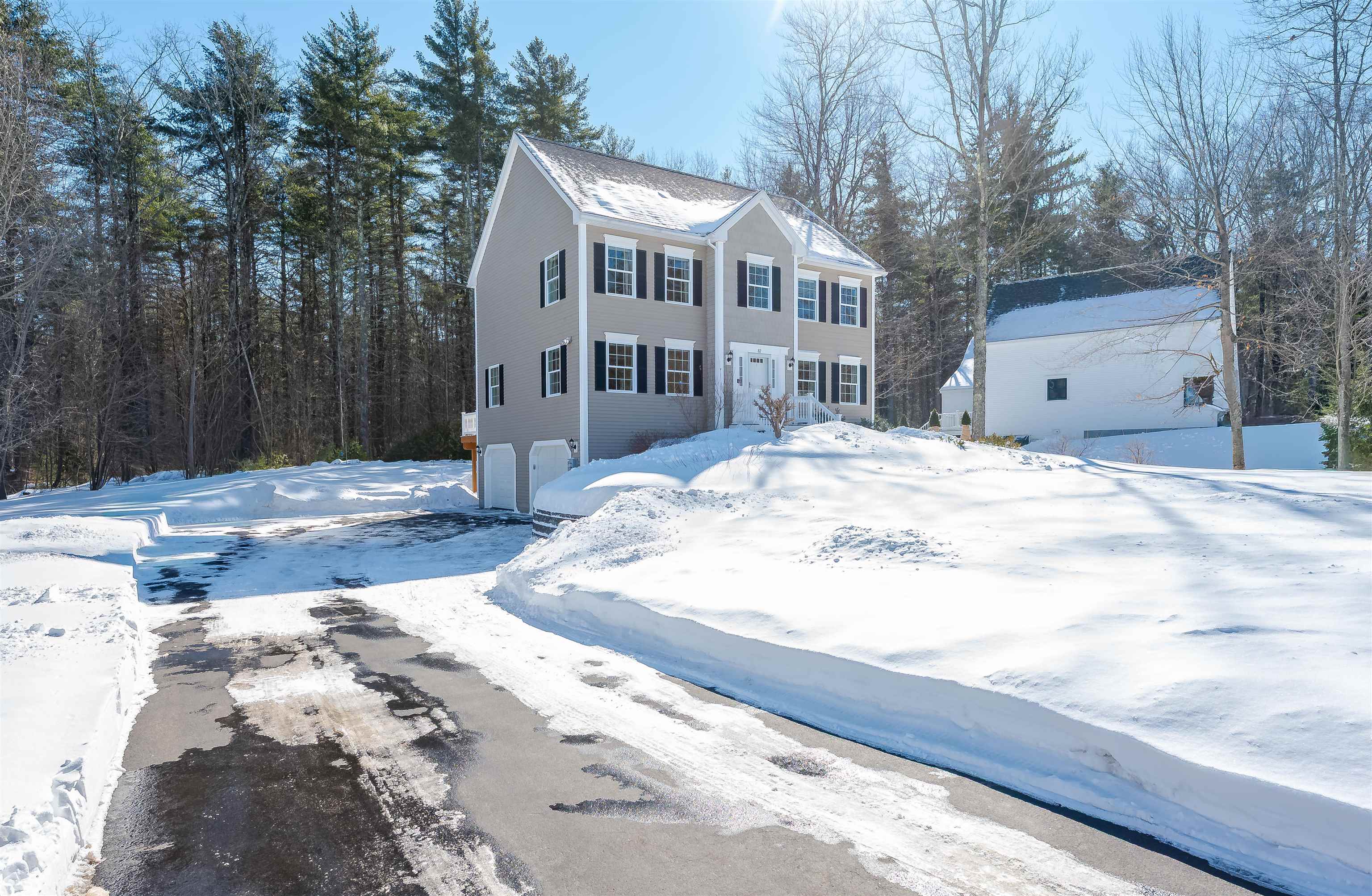 82 Ebony Drive Rochester, NH 03867 - Photo 4 of 54 Gallery Image 4