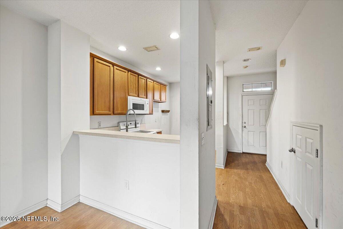 1488 Fieldview Drive Jacksonville, FL 32225 - Photo 10 of 38 Kitchen