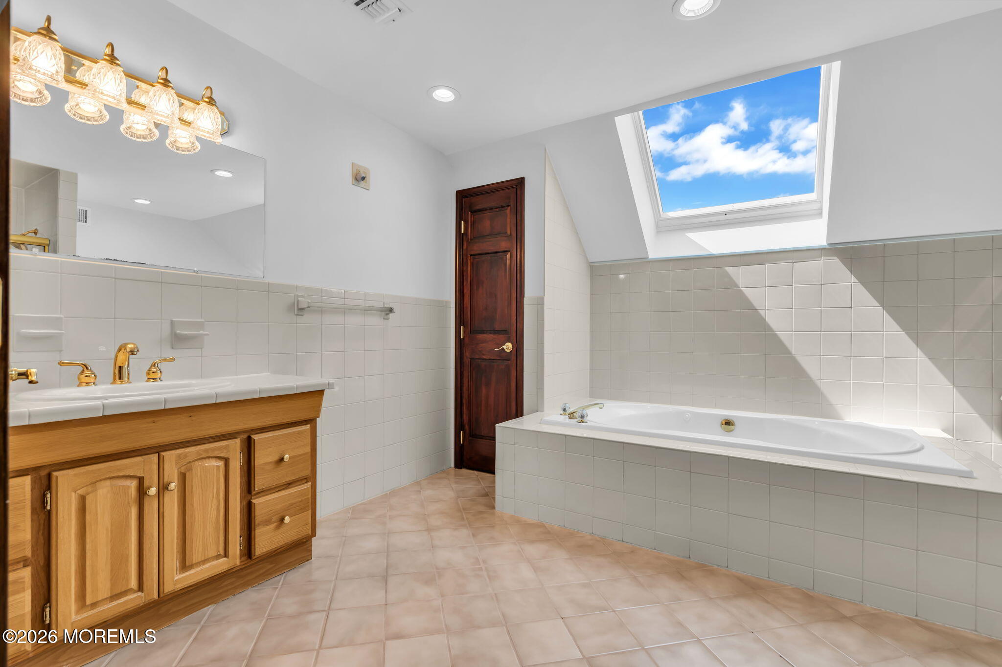 2526 Hiering Road Toms River, NJ 08753 - Photo 35 of 72 2nd Floor Full Bath