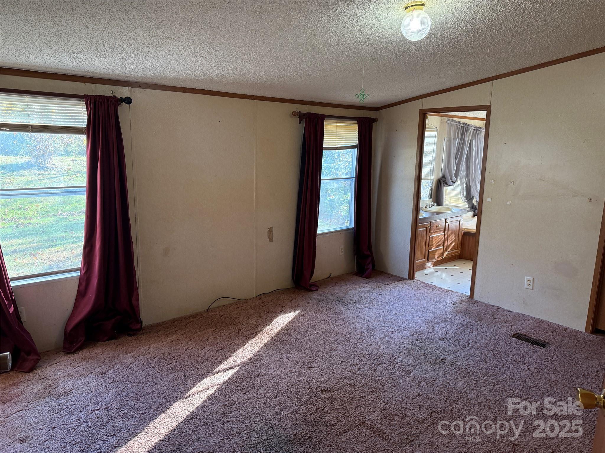 750 Bee Tree Road Swannanoa, NC 28778 - Photo 6 of 16 Gallery Image 6