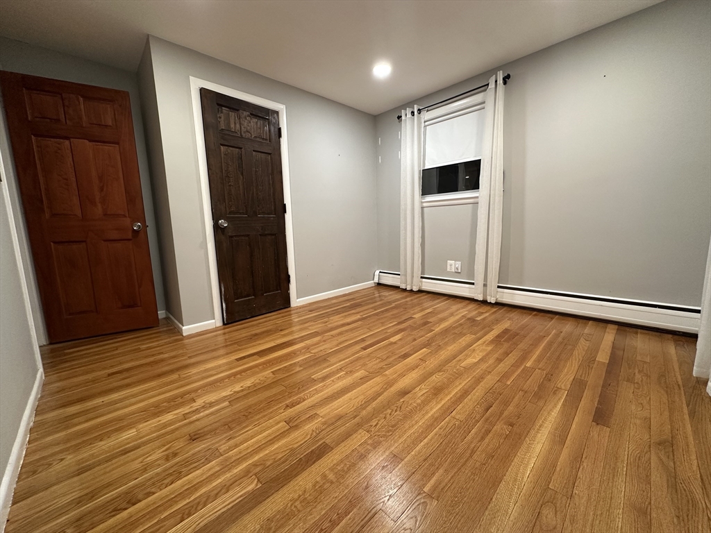 32 Madison Avenue, Unit 2 Watertown, MA 02472 - Photo 7 of 9