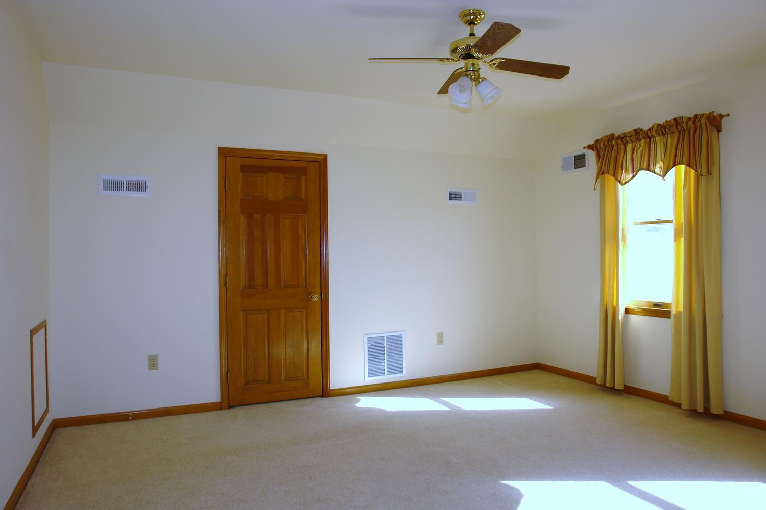 468 Liberty Road Penhook, VA 24137 - Photo 30 of 54 a view of empty room with ceiling fan