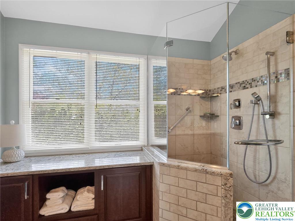4510 Kathi Drive Bethlehem, PA 18017 - Photo 26 of 49