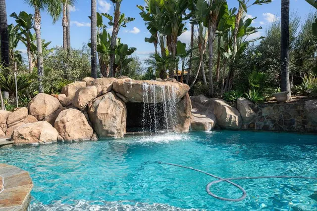 a view of a house with entertaining space