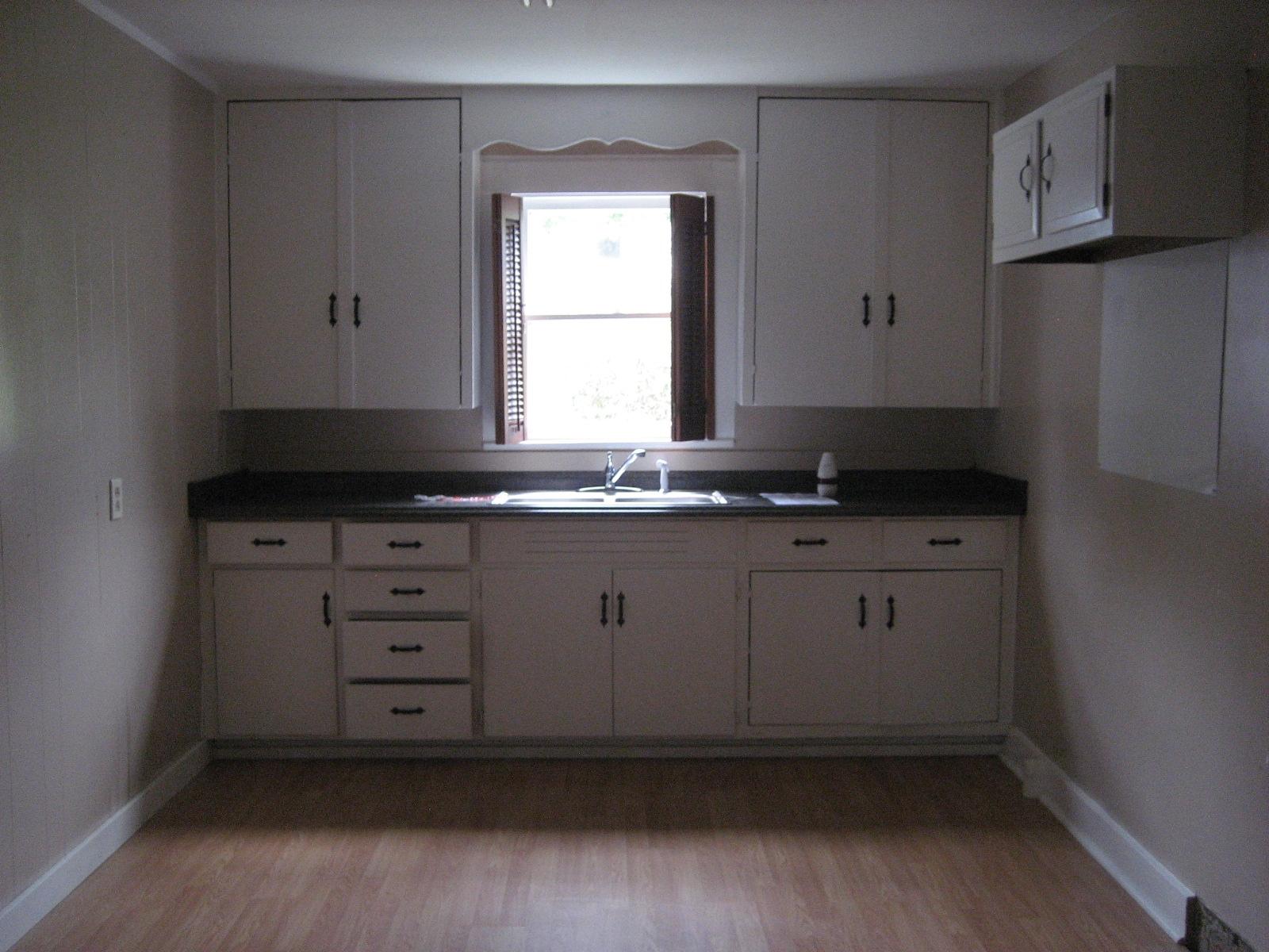 2213 Sanderson Road Knoxville, TN 37921 - Photo 2 of 6 IMG_2823
