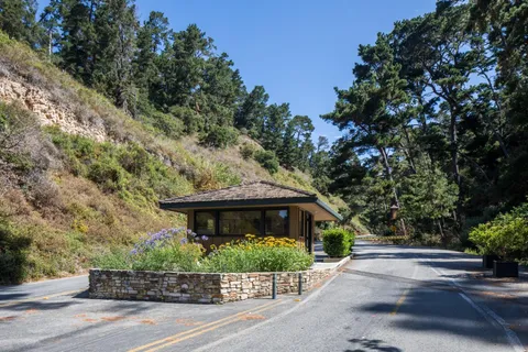 $1,285,000 | 261 Del Mesa Carmel, Carmel, CA 93923