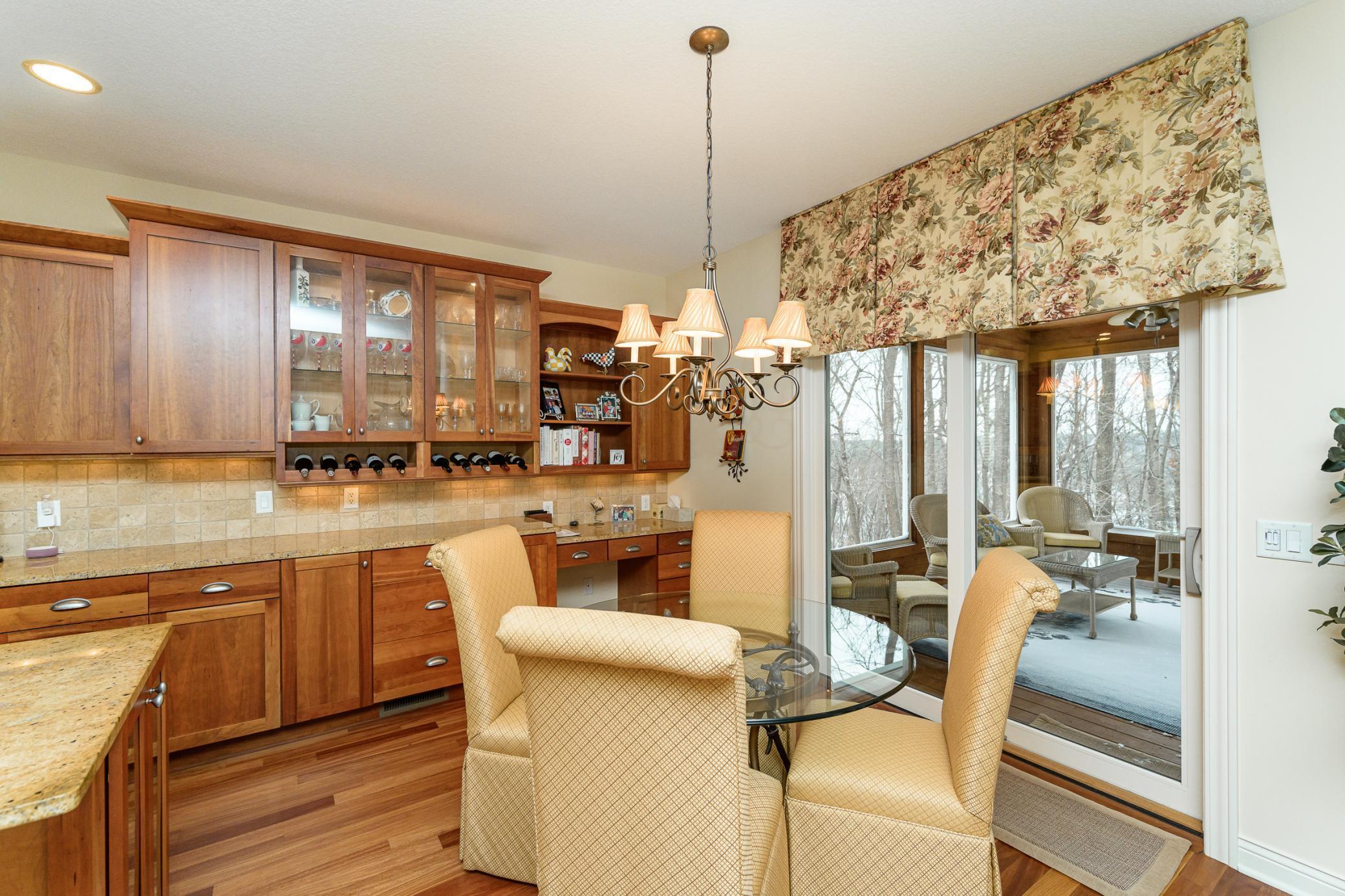 1544 Salem Court Southwest Rochester, MN 55902 - Photo 16 of 41