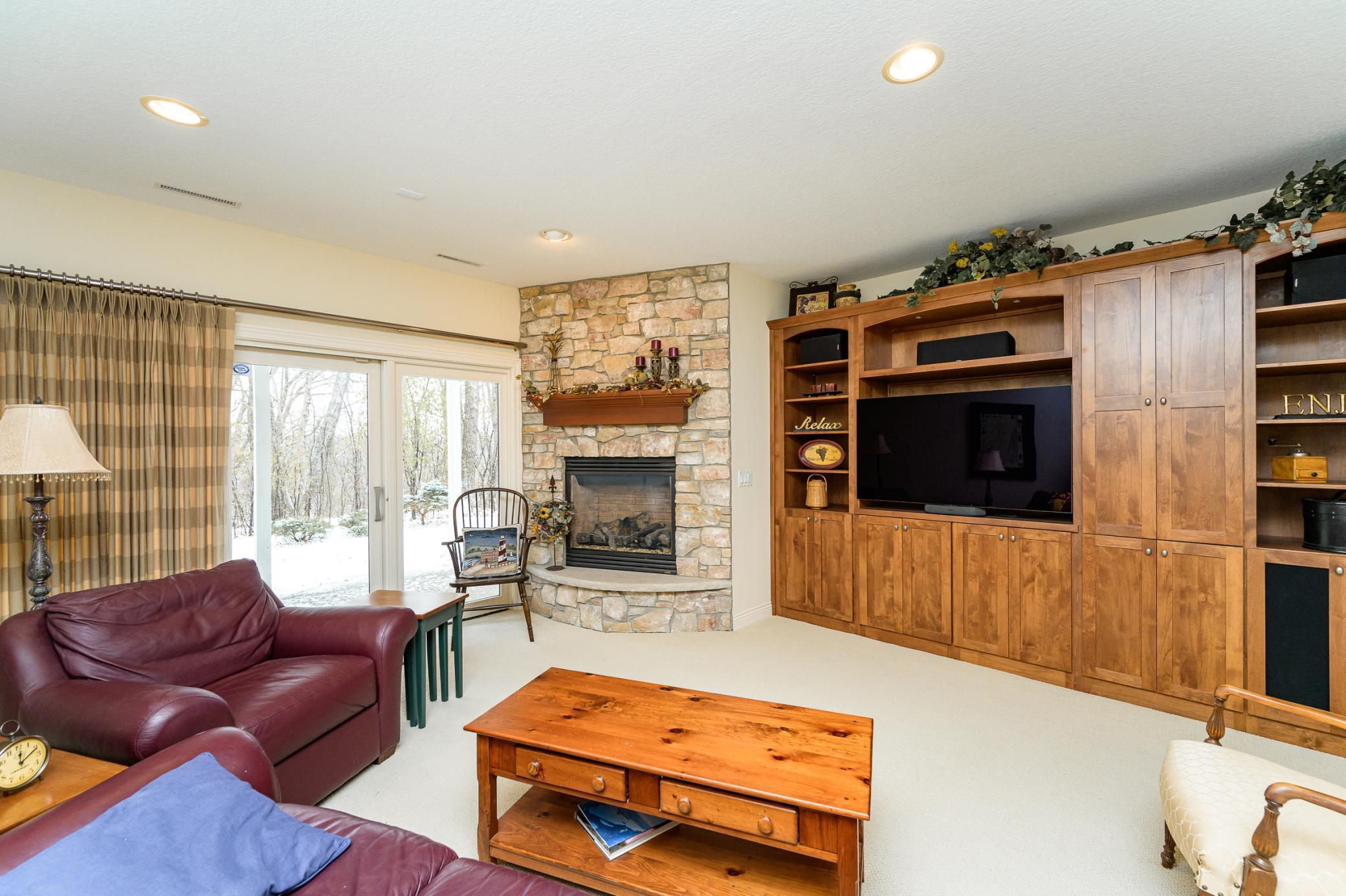 1544 Salem Court Southwest Rochester, MN 55902 - Photo 31 of 41