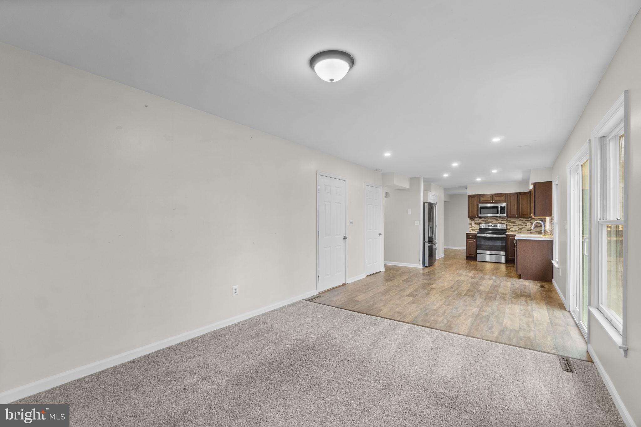 4525 Roop Road Mount Airy, MD 21771 - Photo 19 of 49 Family Room