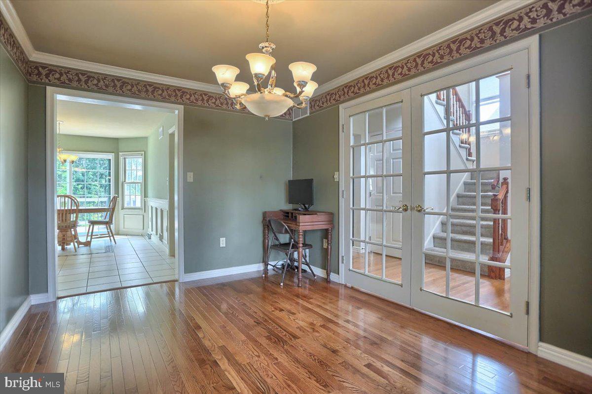 6405 Churchill Road Harrisburg, PA 17111 - Photo 15 of 43