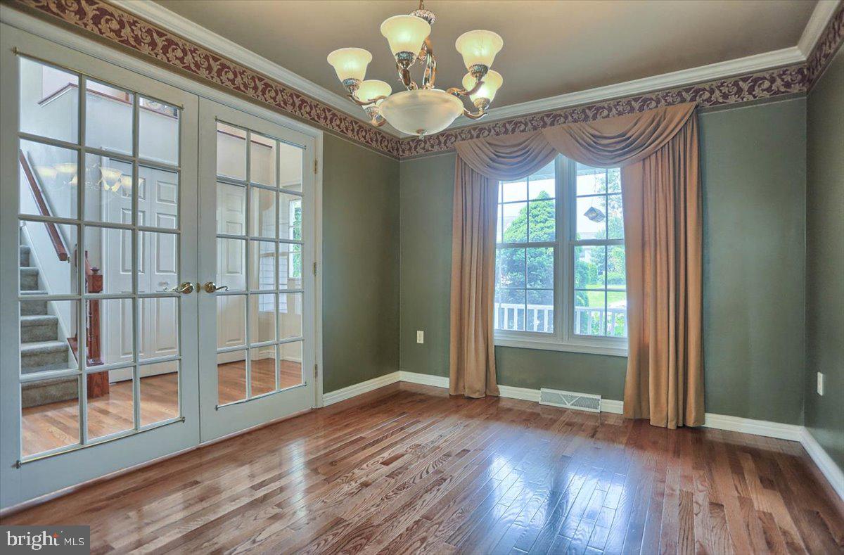 6405 Churchill Road Harrisburg, PA 17111 - Photo 17 of 43