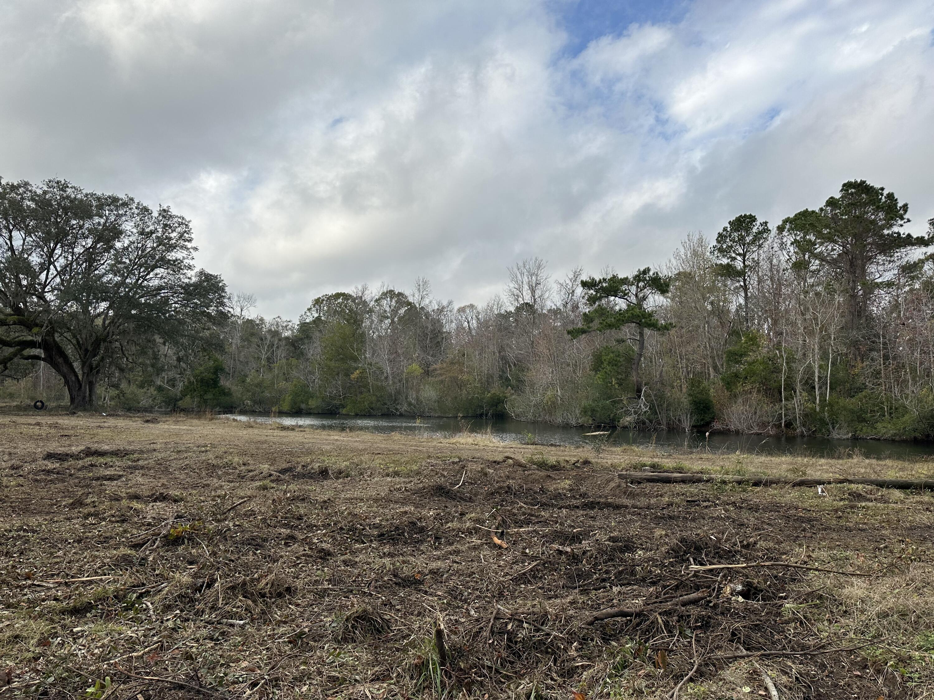 2652 Rifle Range Road Mount Pleasant, SC 29466 - Photo 10 of 16 IMG_0085