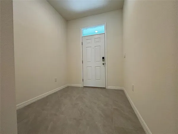 $2,100 | 11147 Crescent Deer Drive, Land O Lakes, FL 34638