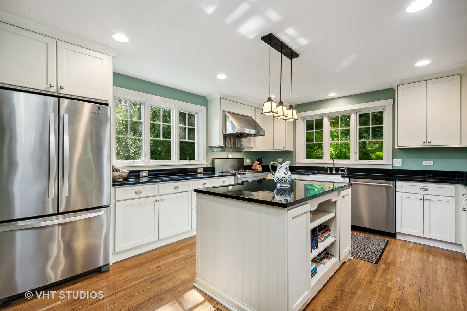 804 Murray Road Tower Lakes, IL 60010 - Photo 13 of 44 a kitchen with stainless steel appliances granite countertop a sink stove and refrigerator