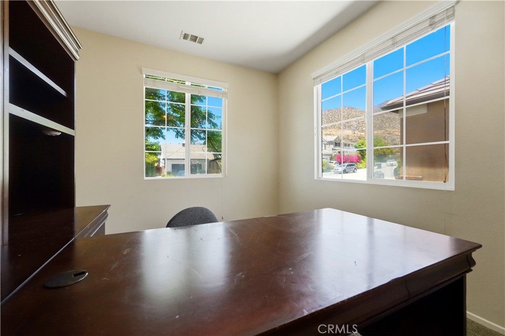 28037 Whittington Road Menifee, CA 92584 - Photo 16 of 35