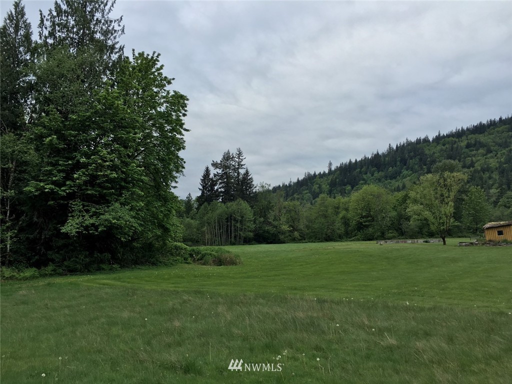 5657 Bell Creek Road Deming, WA 98244 - Photo 14 of 19 Gallery Image 14