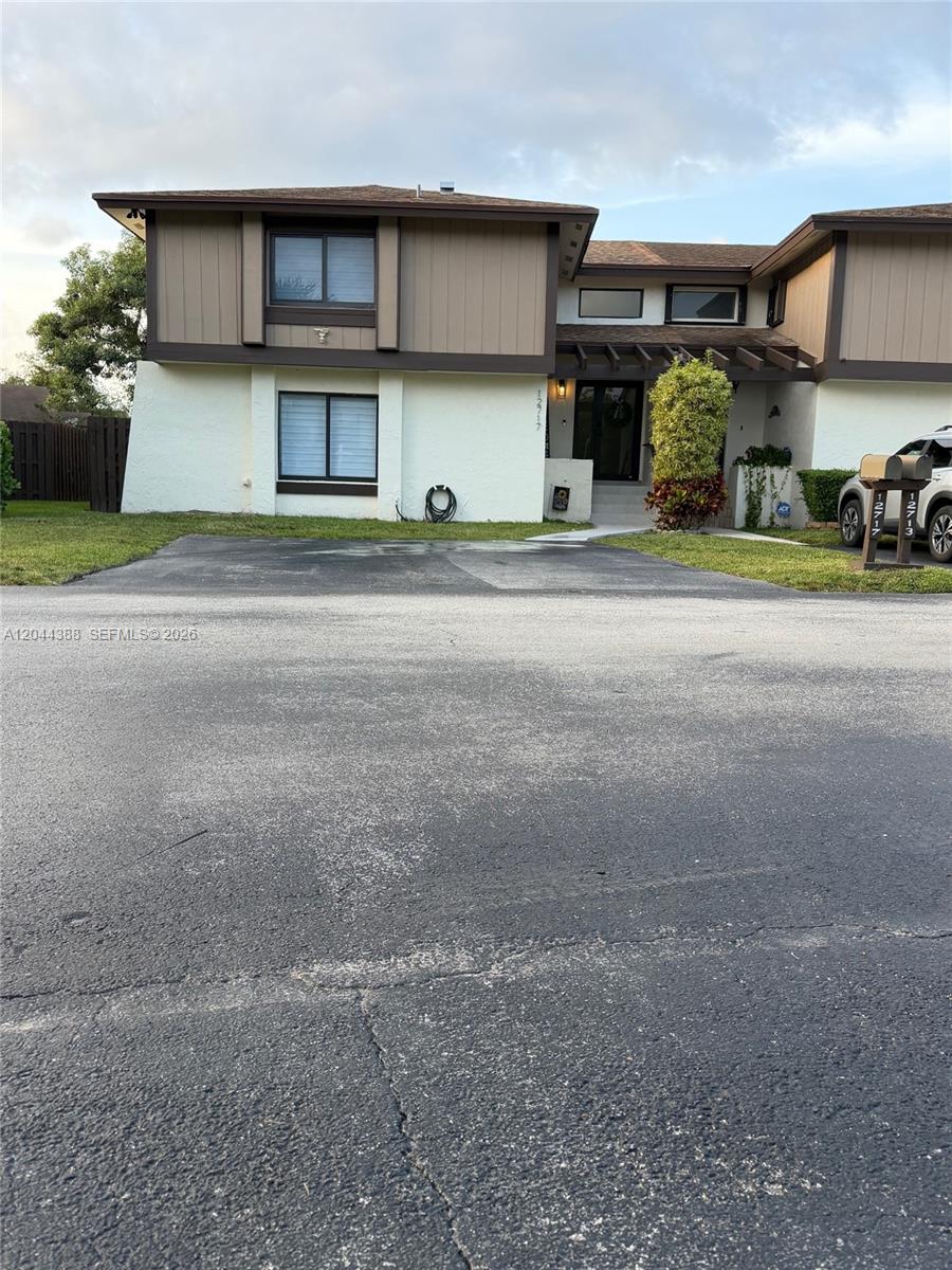 12717 Southwest 66th Terrace Miami, FL 33183 - Photo 3 of 40