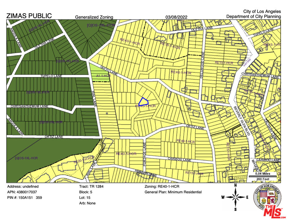 0 B/w Ortiz Lane Los Angeles, CA 90077 - Photo 2 of 2 a view of a swimming pool