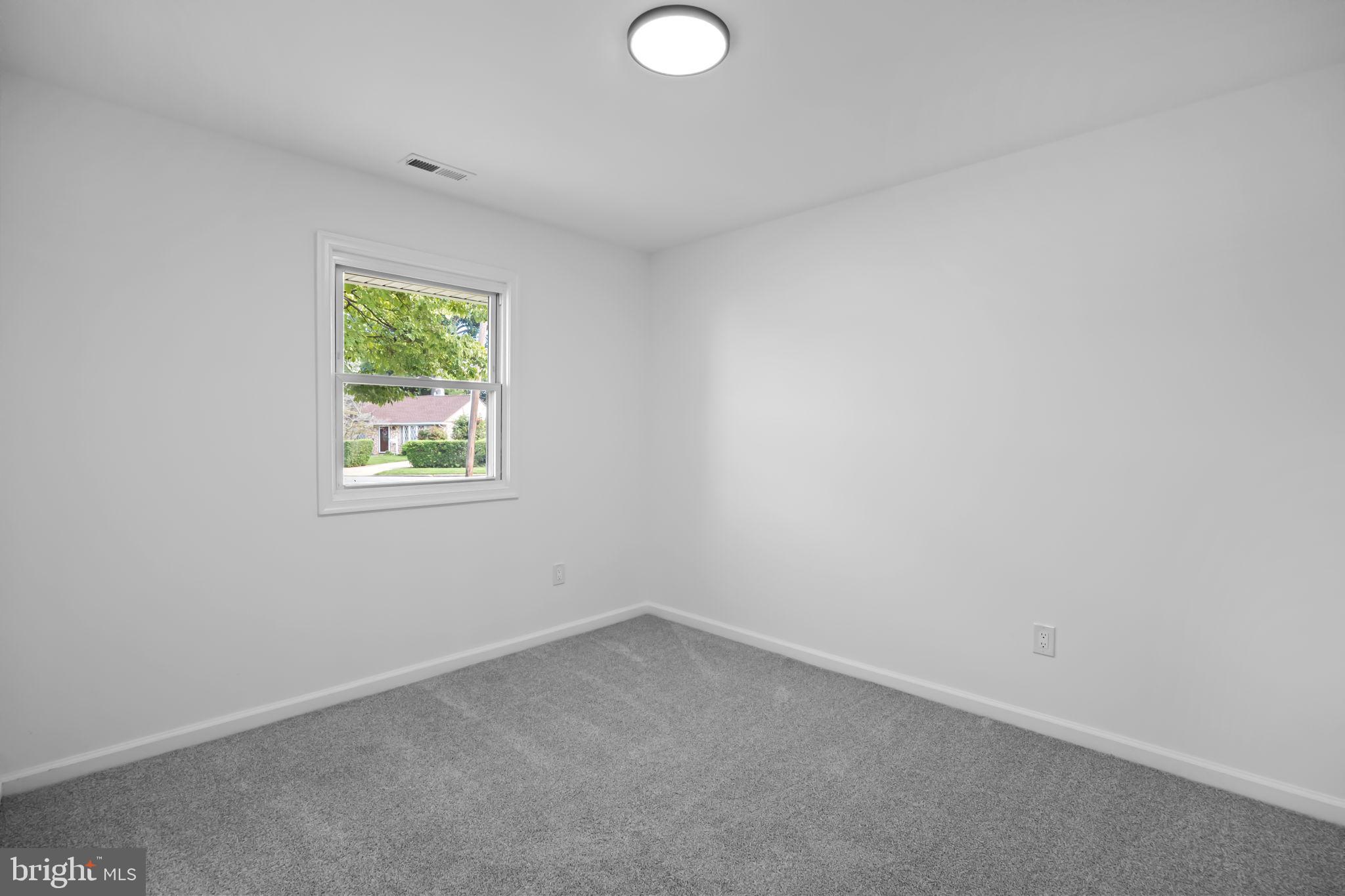 2763 Berwyn Road Bensalem, PA 19020 - Photo 23 of 35