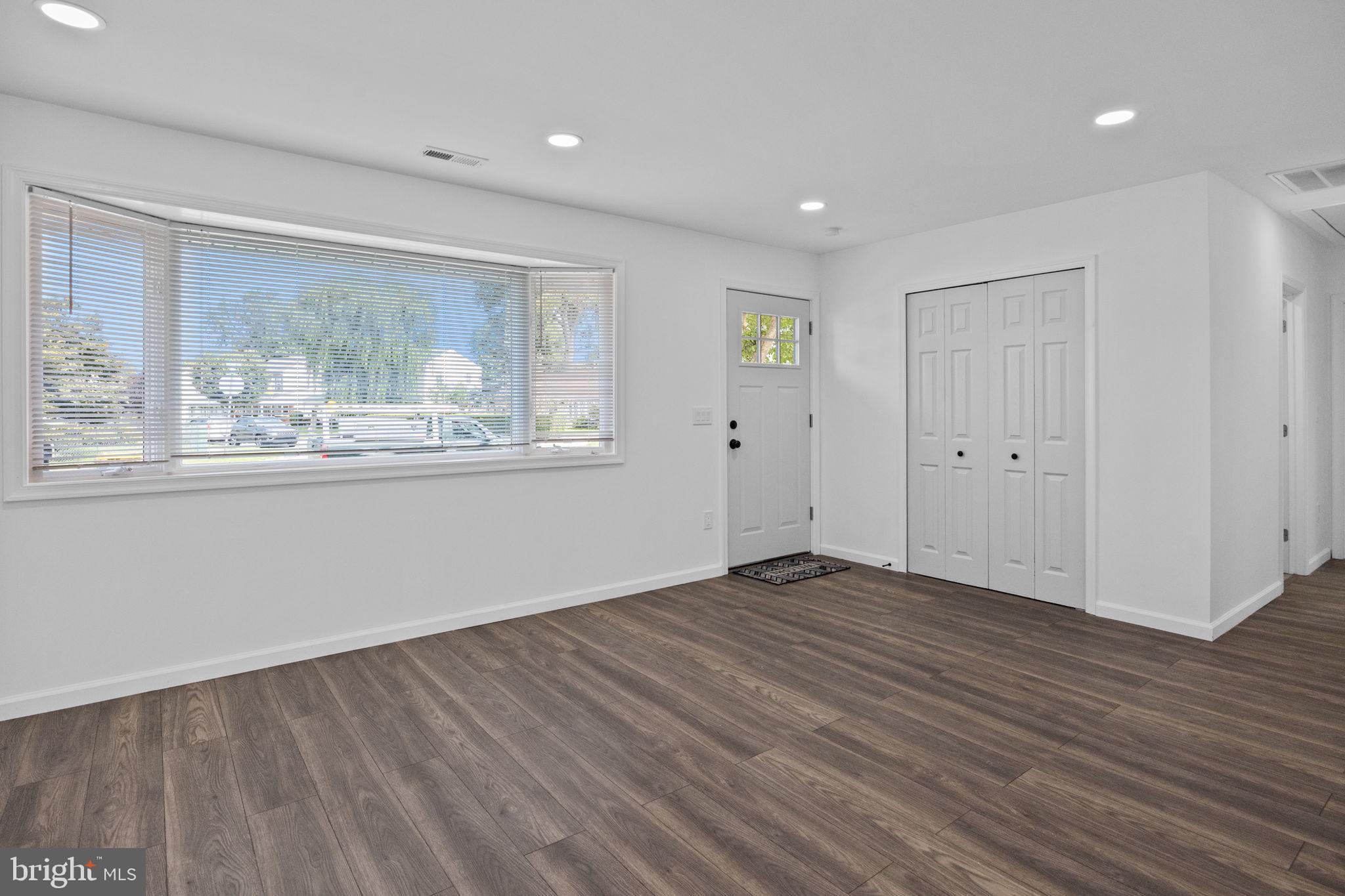 2763 Berwyn Road Bensalem, PA 19020 - Photo 7 of 35