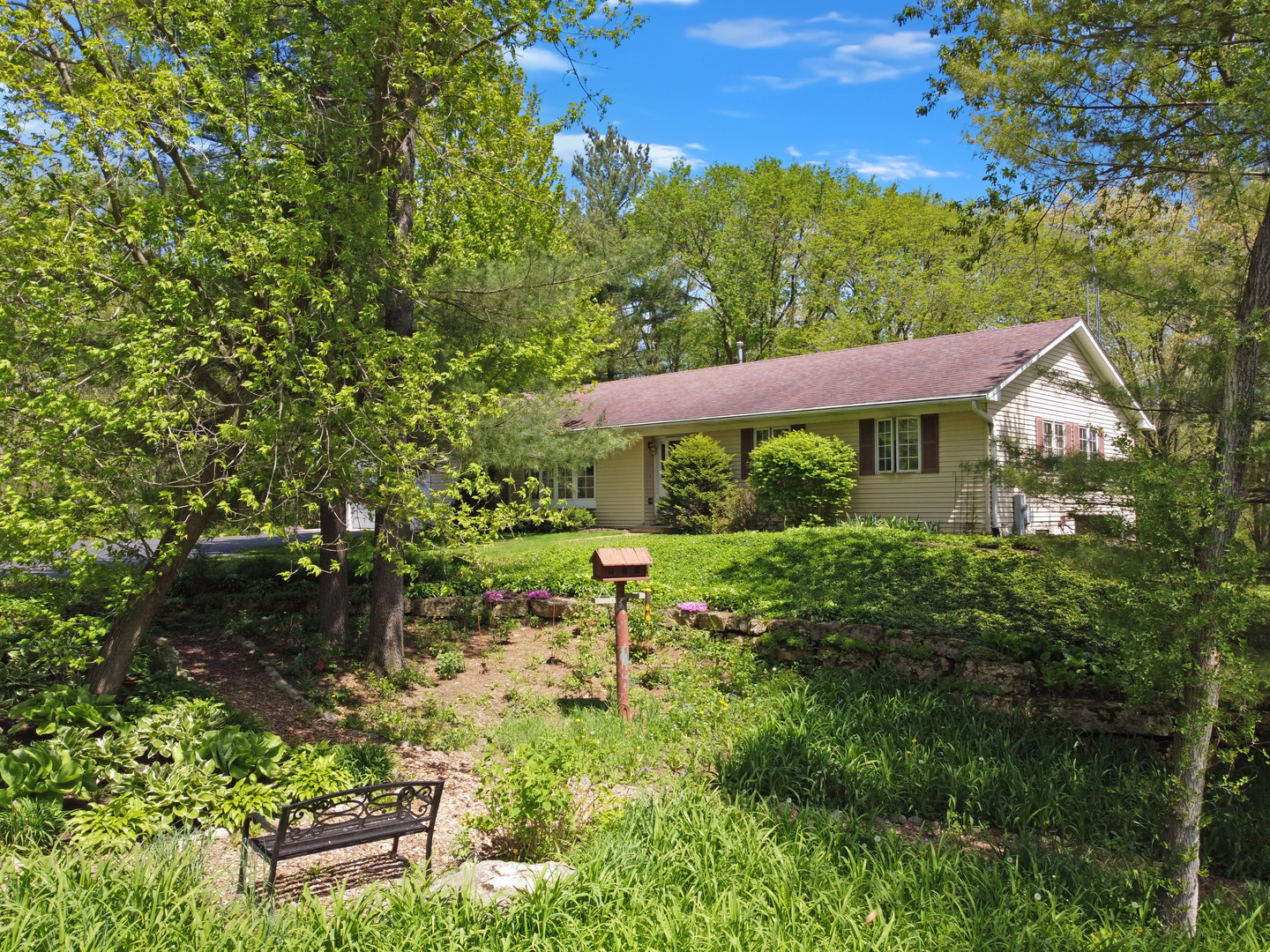 8518 Reese Road Harvard, IL 60033 - Photo 2 of 34 a view of a yard with plants