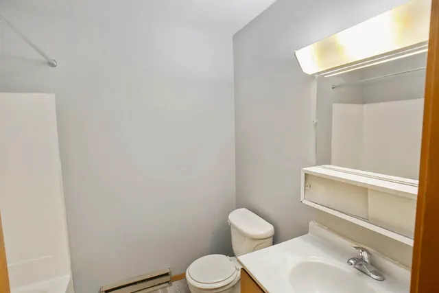 $1,200 | 405 East Reed Street, Unit 12, Braidwood, IL 60408